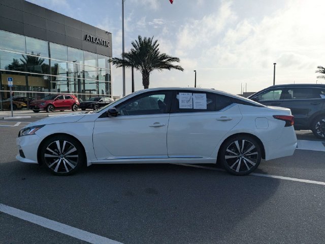 Used 2021 Nissan Altima 2.5 SR w/ SR Premium Package FWD image 6
