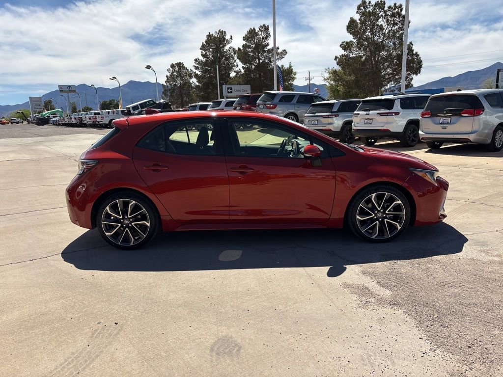 Used 2019 Toyota Corolla XSE FWD image 4