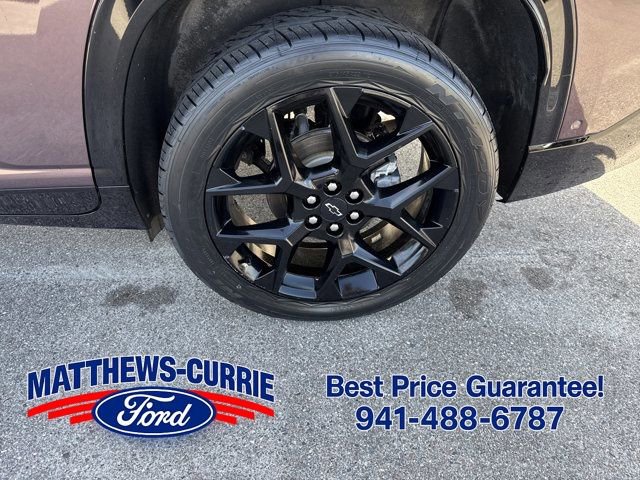 Used 2024 Chevrolet Traverse RS w/ LPO, Floor Liner Package FWD image 26