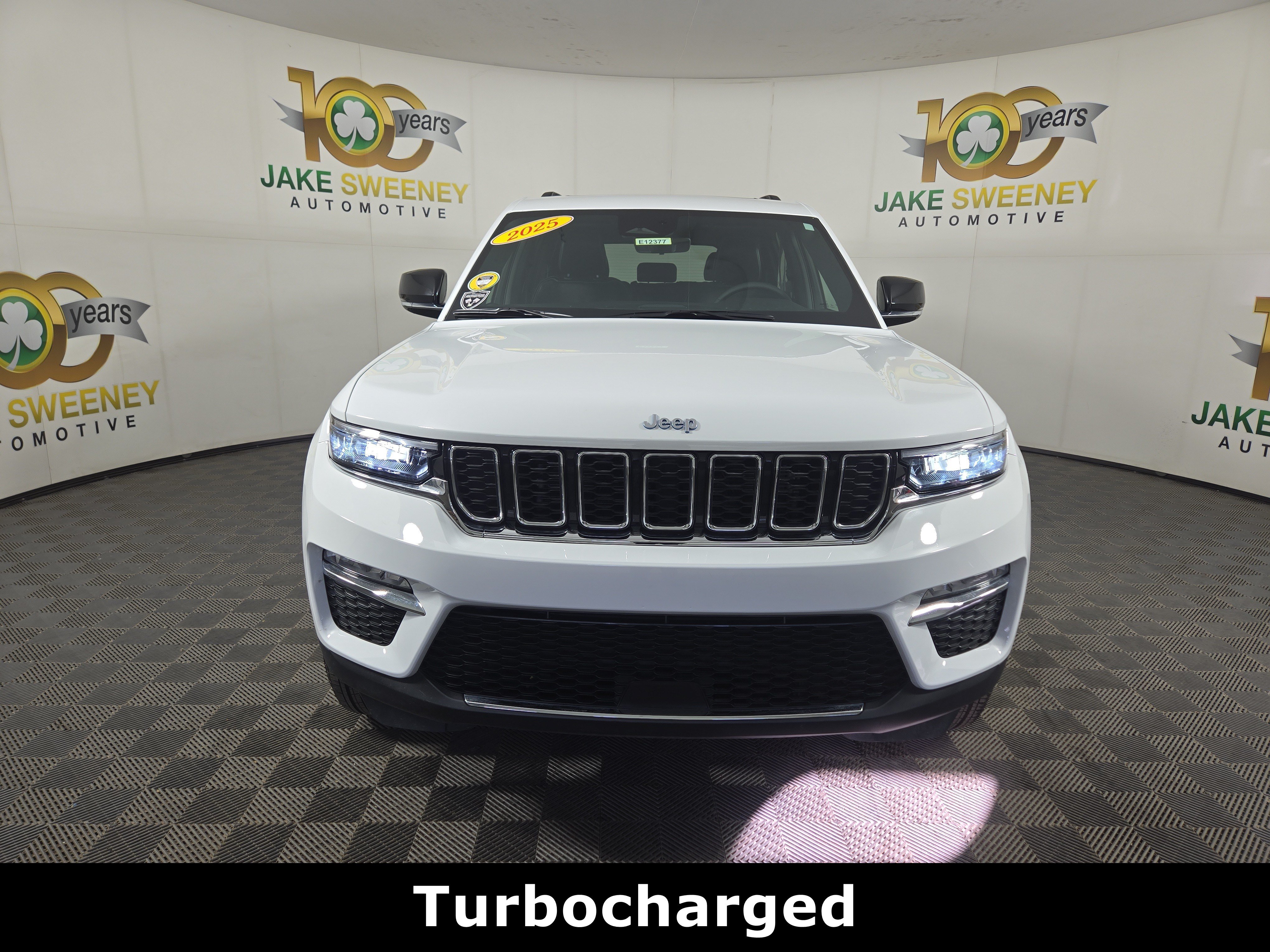 Certified 2025 Jeep Grand Cherokee Limited 4xe AWD/4WD image 3