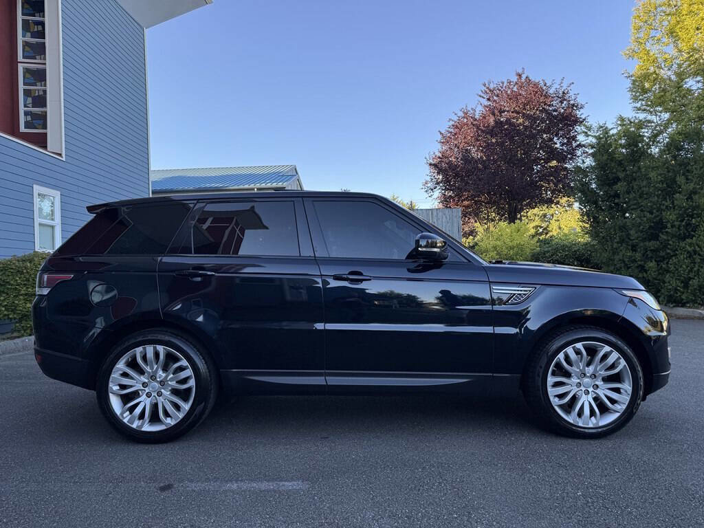 Used 2016 Land Rover Range Rover Sport HSE image 3