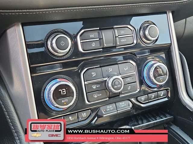 Used 2024 GMC Yukon Denali w/ Advanced Technology Package AWD/4WD image 31