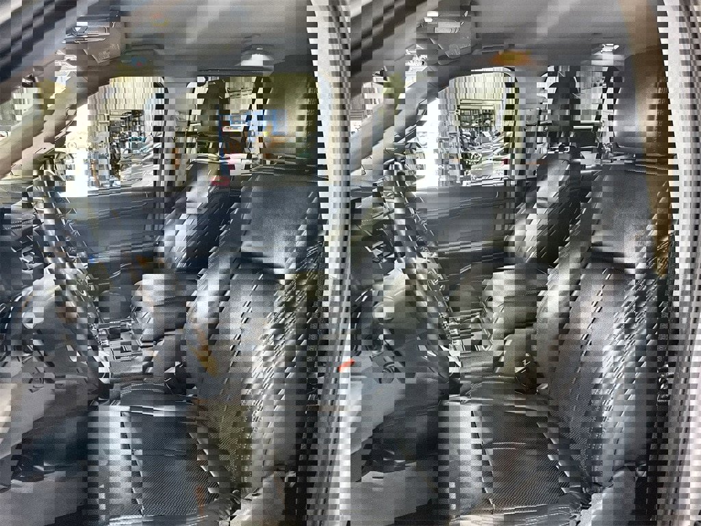 Used 2024 Ford Expedition Max XLT image 12