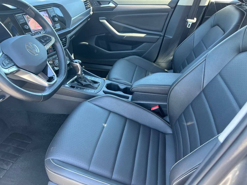 Used 2024 Volkswagen Jetta SE FWD image 10