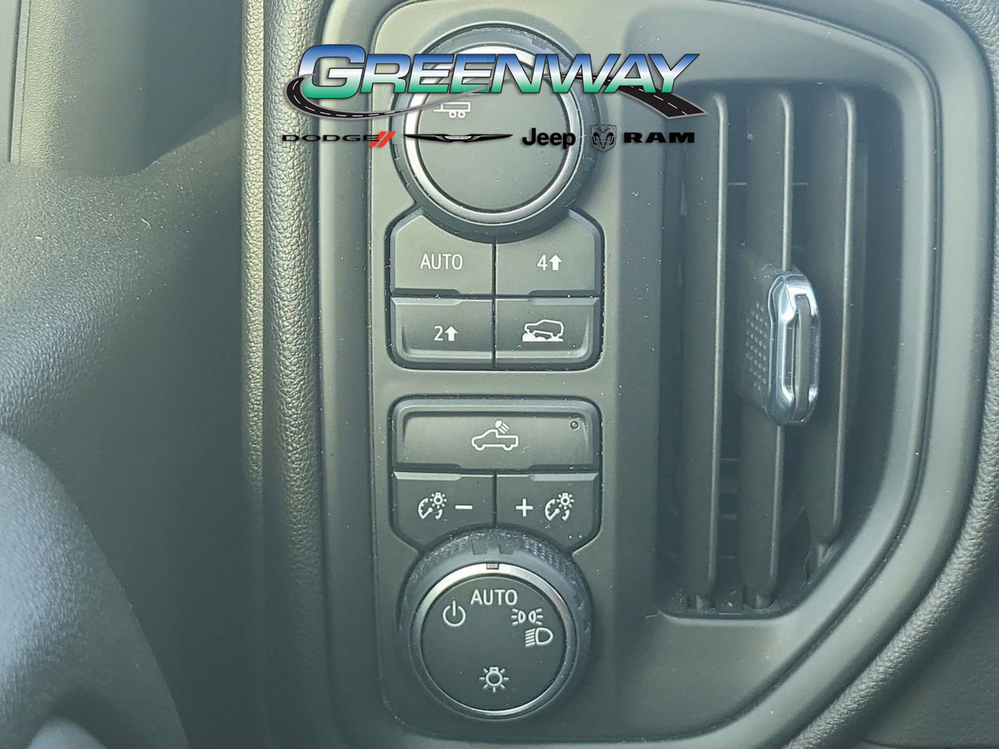 Used 2022 Chevrolet Silverado 1500 Custom w/ Rally Edition image 24