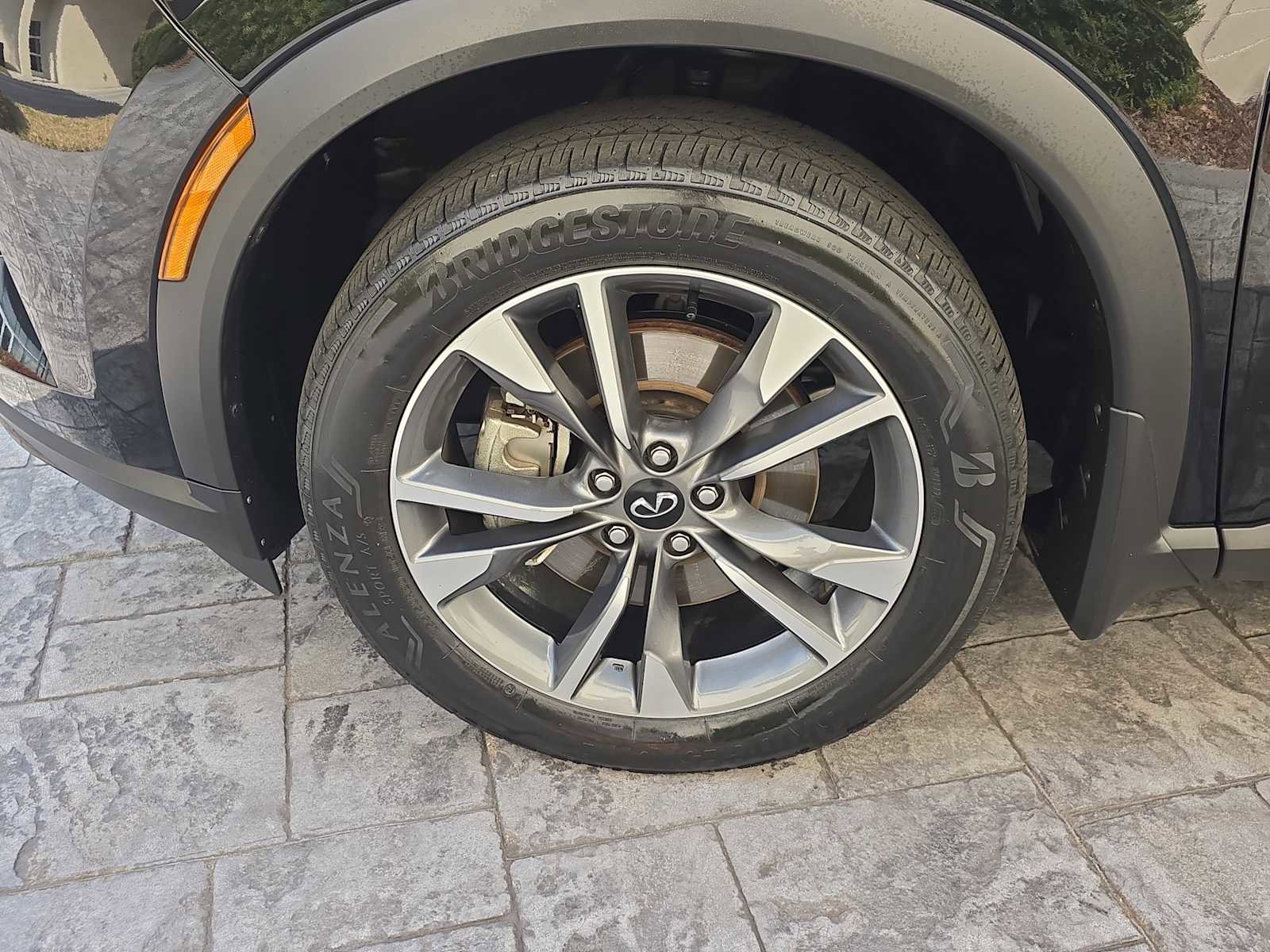 Certified 2025 INFINITI QX60 Luxe FWD image 8