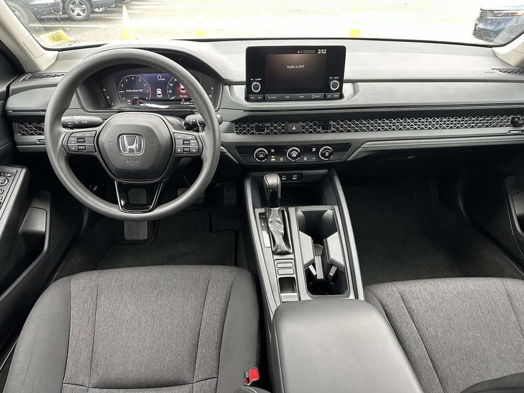 Certified 2023 Honda Accord LX image 11