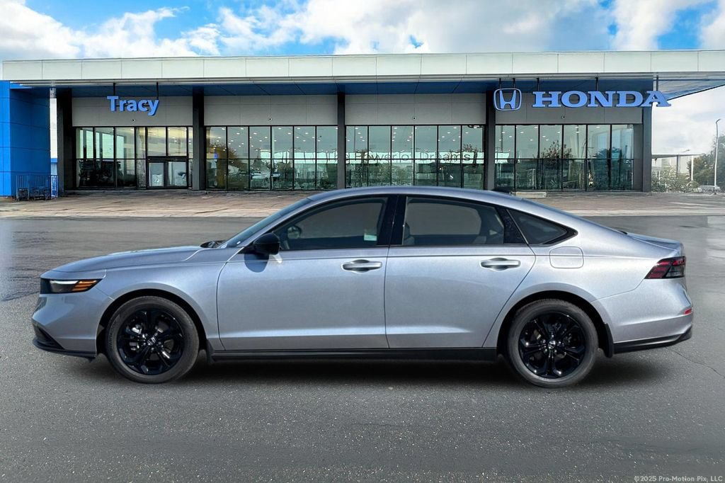 Certified 2025 Honda Accord SE image 12