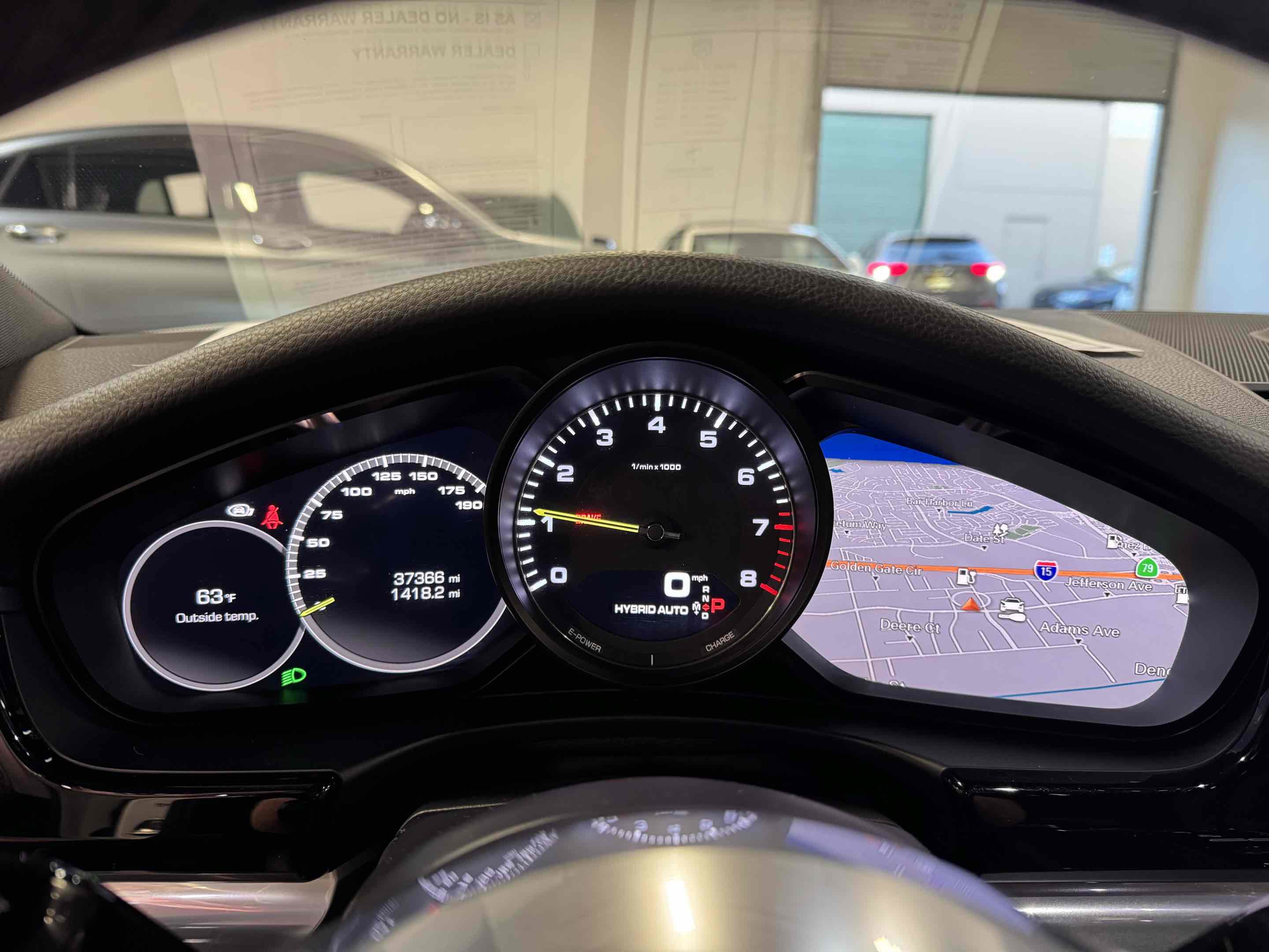 Used 2020 Porsche Panamera 4 image 32