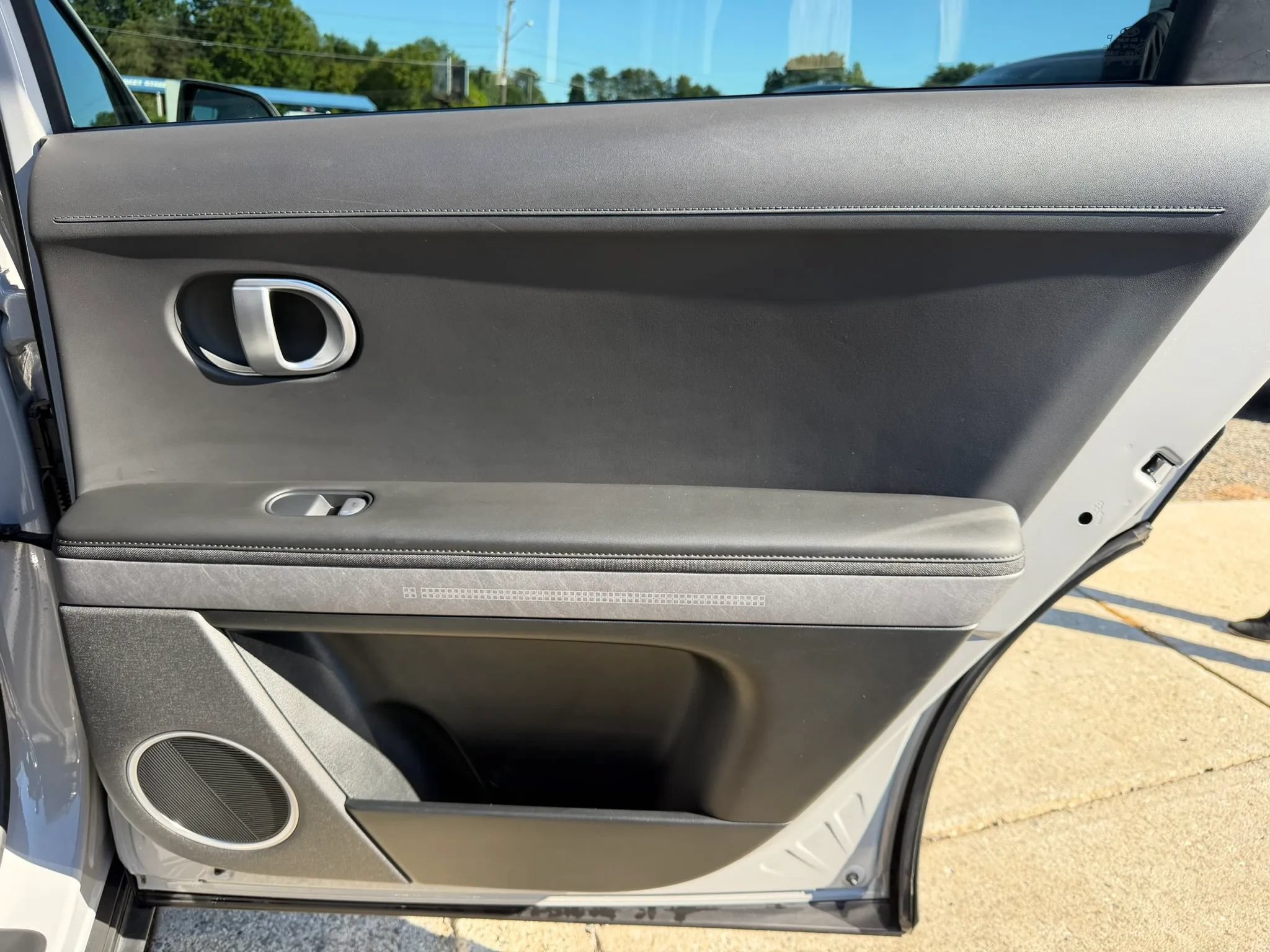 Used 2023 Hyundai Ioniq 5 SEL w/ Cargo Package AWD/4WD image 19