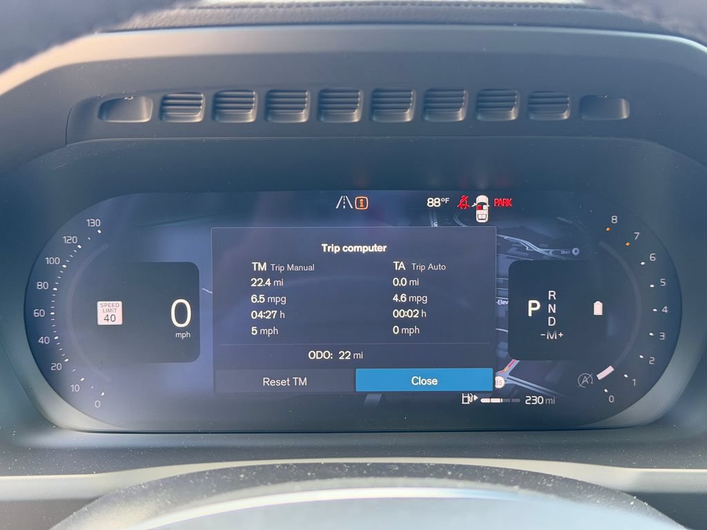 New 2026 Volvo XC90 B6 Plus w/ Protection Package Premier AWD/4WD image 21