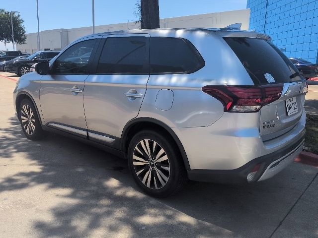 Used 2019 Mitsubishi Outlander ES FWD image 3