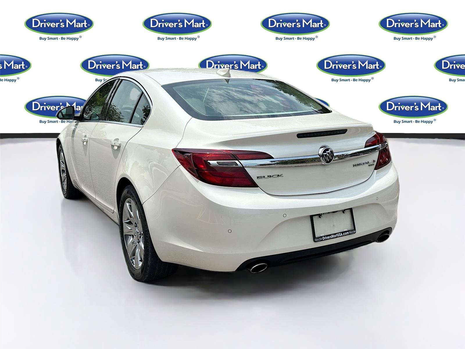 Used 2015 Buick Regal Premium w/ Experience Buick Package AWD/4WD image 5