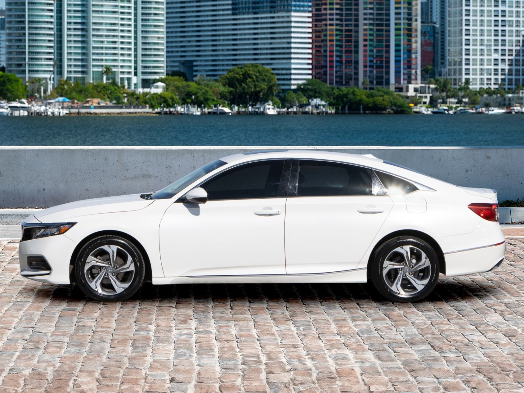 Certified 2019 Honda Accord EX-L image 10