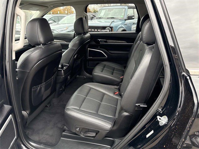 Used 2021 Kia Telluride EX w/ EX Premium Package image 17