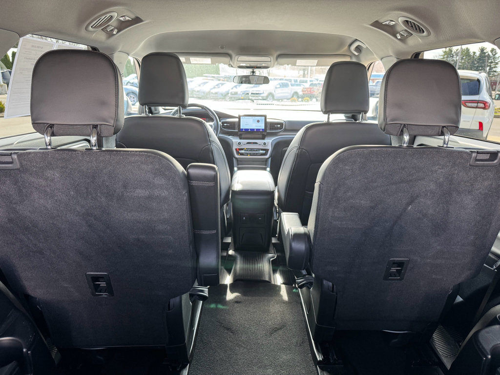 Certified 2023 Ford Explorer XLT w/ Equipment Group 202A image 10