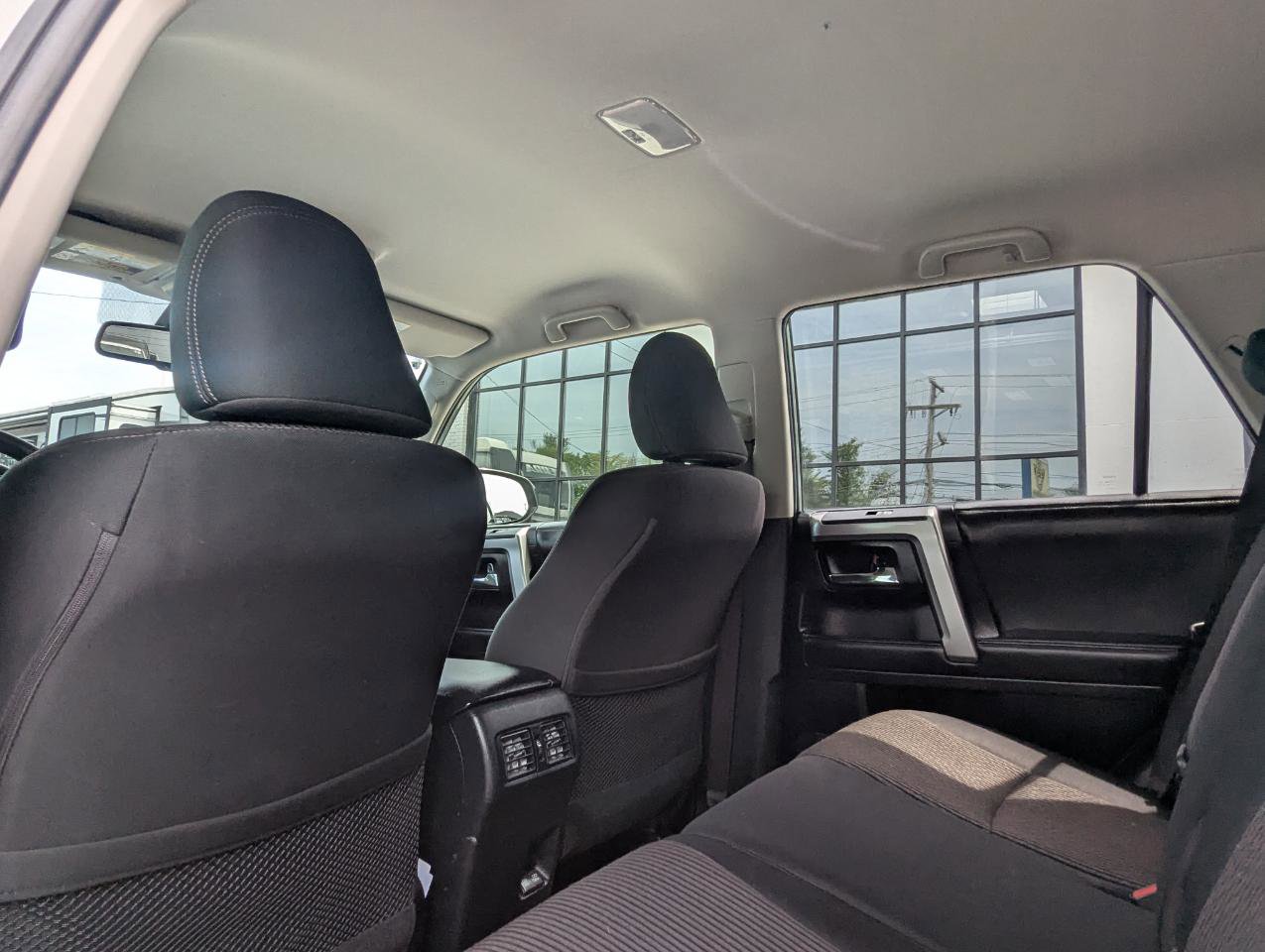 Used 2022 Toyota 4Runner Trail Special Edition AWD/4WD image 43