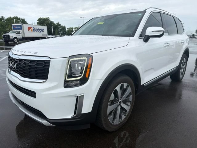 Used 2022 Kia Telluride S AWD/4WD image 2