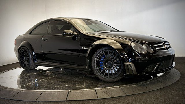 Used 2008 Mercedes-Benz CLK 63 AMG Black Series image 2