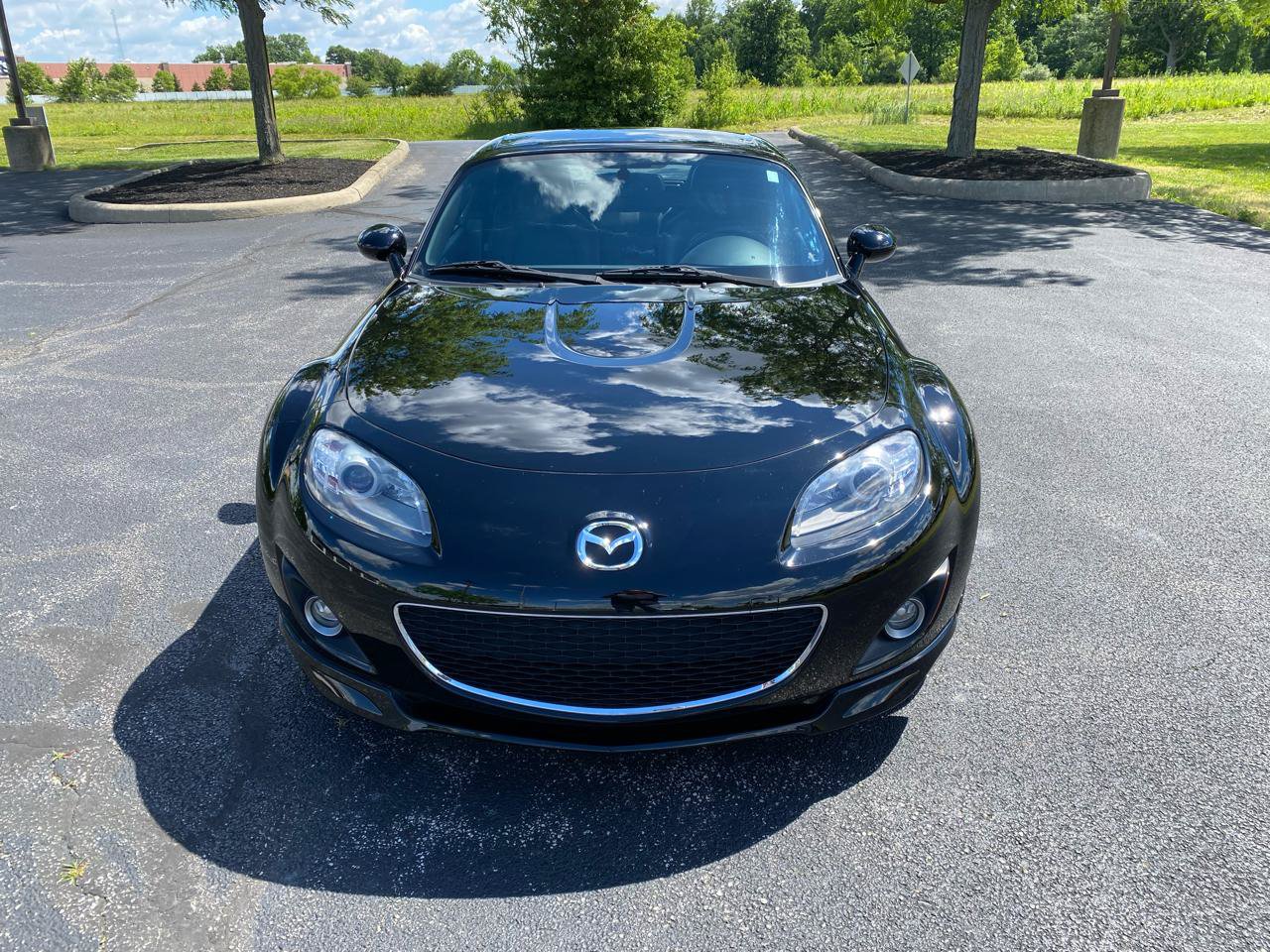 Used 2012 MAZDA MX-5 Miata Grand Touring w/ Premium Pkg RWD image 4
