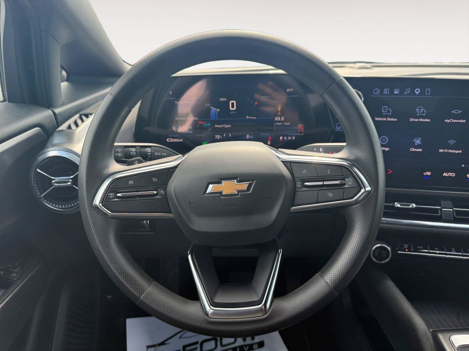 Used 2026 Chevrolet Equinox EV LT FWD image 16