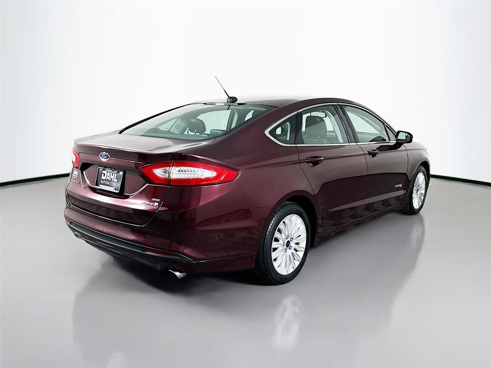 Used 2013 Ford Fusion SE FWD image 13