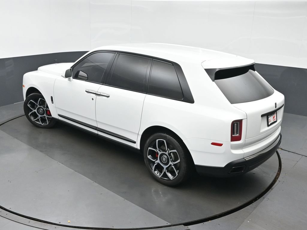 Used 2021 Rolls-Royce Cullinan Black Badge AWD/4WD image 40