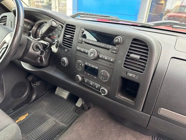 Used 2013 Chevrolet Silverado 1500 LT w/ All-Star Edition AWD/4WD image 11