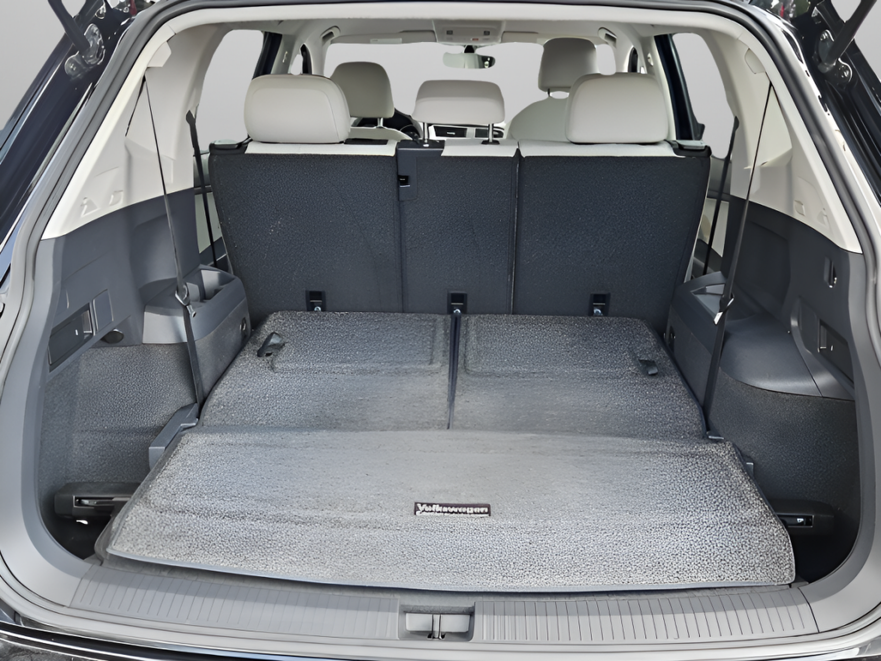 Certified 2021 Volkswagen Tiguan SE FWD image 25