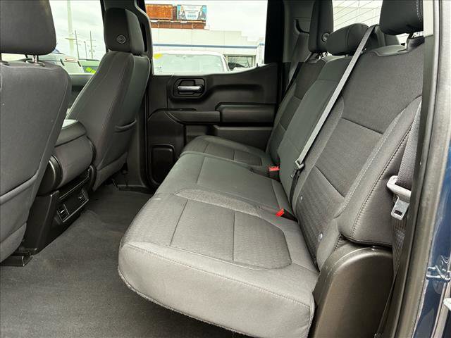 Used 2022 Chevrolet Silverado 1500 Custom AWD/4WD image 23