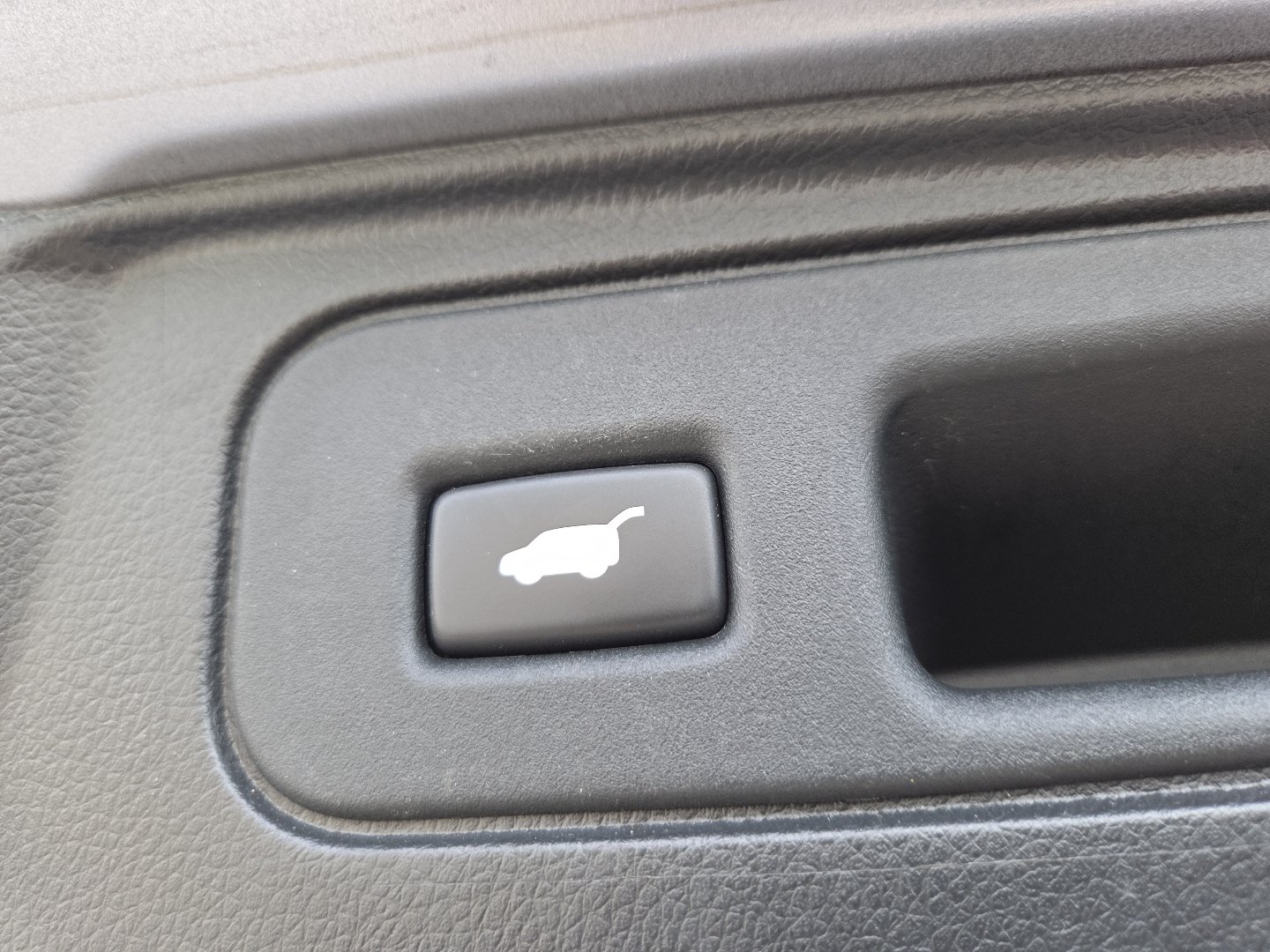 Used 2023 Honda Passport EX-L image 21