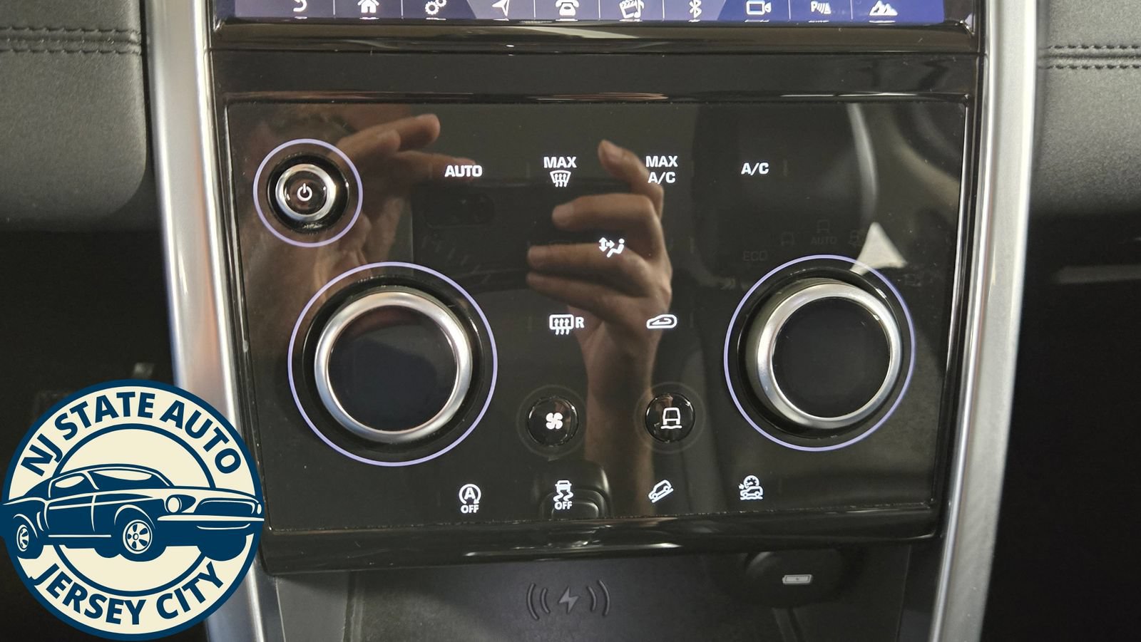 Used 2020 Land Rover Discovery Sport S AWD/4WD image 15