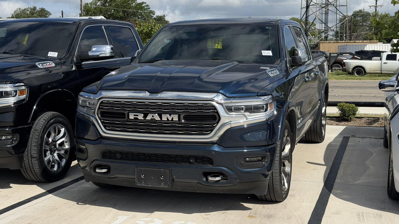 Used 2022 RAM 1500 Limited AWD/4WD image 11