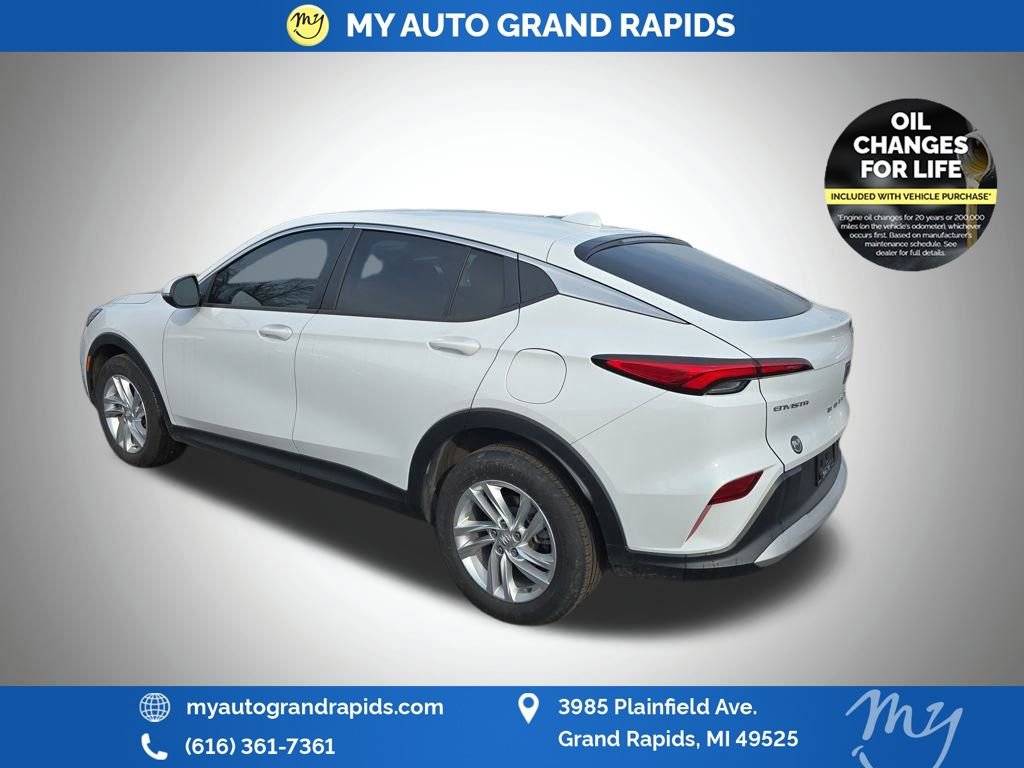 Used 2024 Buick Envista Preferred w/ Convenience II Package image 6