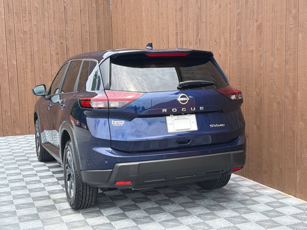 Used 2024 Nissan Rogue SV AWD/4WD image 15