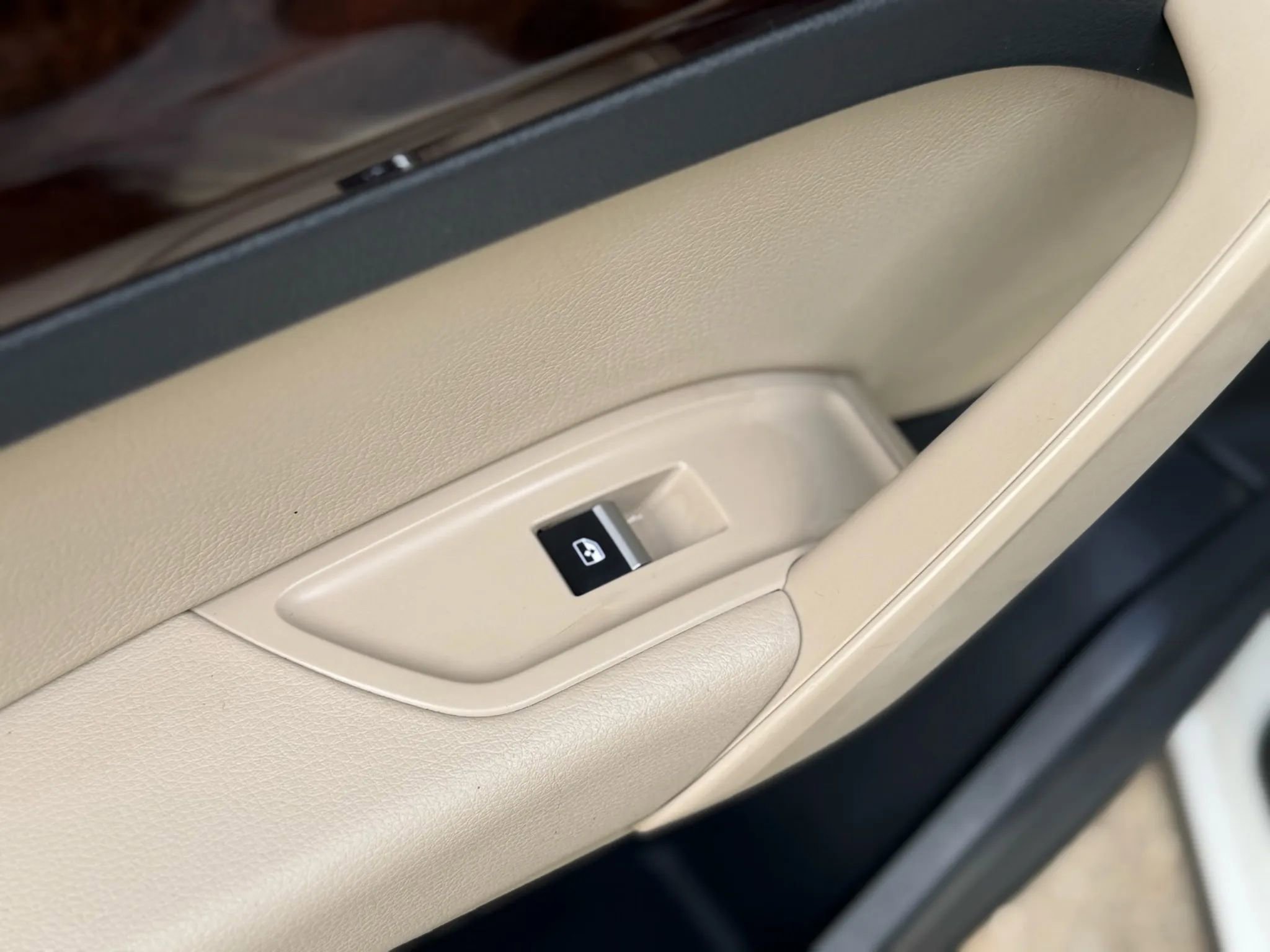 Used 2018 Audi Q5 2.0T Premium Plus w/ Premium Plus Package image 31