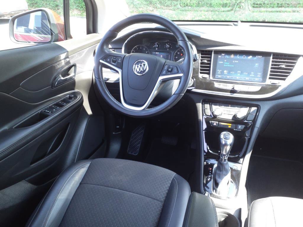 Certified 2021 Buick Encore Preferred image 10