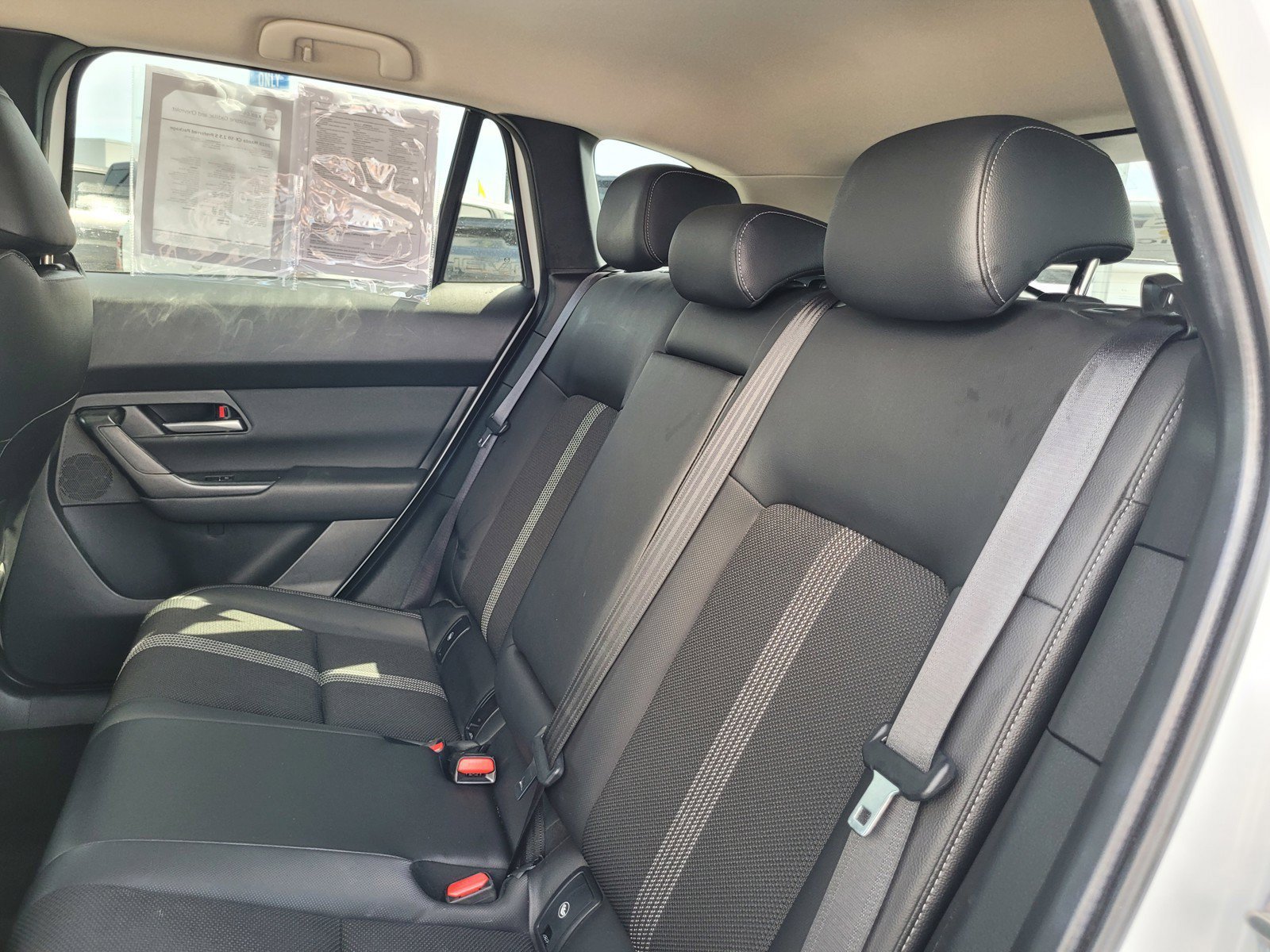 Used 2025 MAZDA CX-50 AWD 2.5 S w/ Preferred Package image 14
