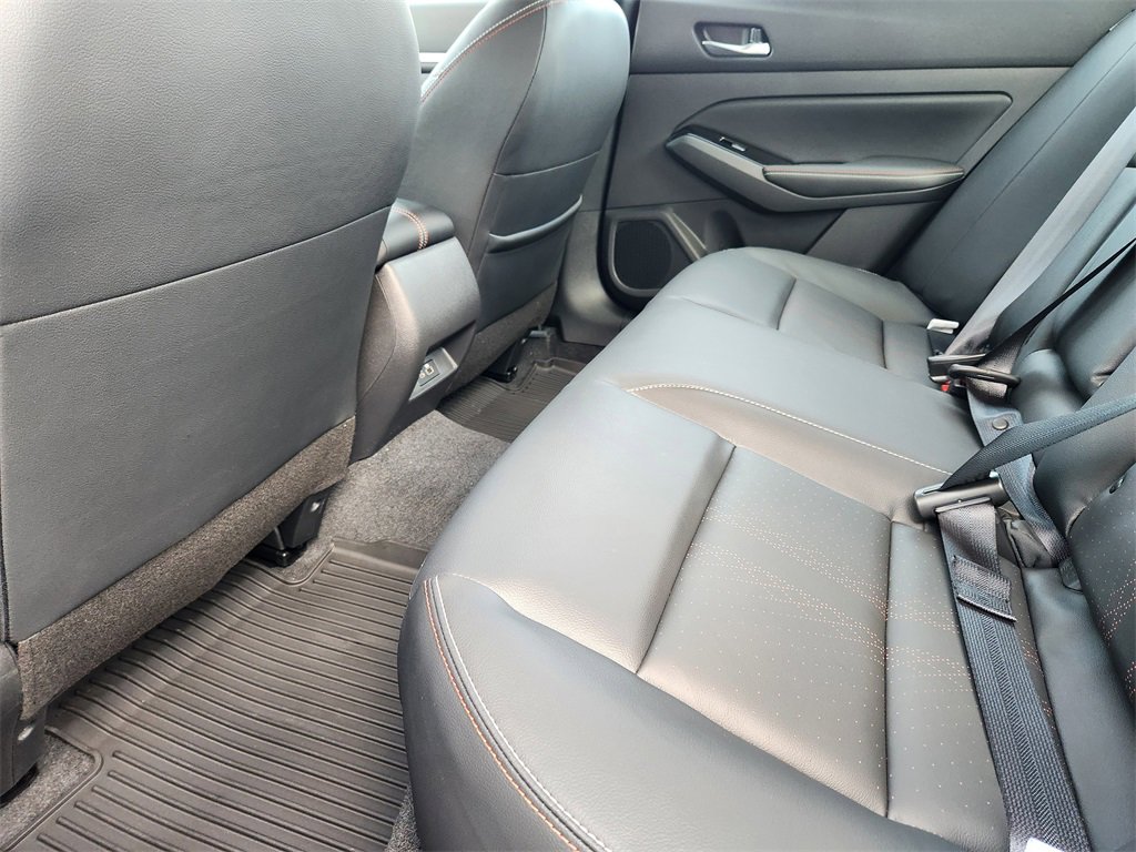 New 2025 Nissan Altima 2.5 SR w/ SR Premium Package image 21