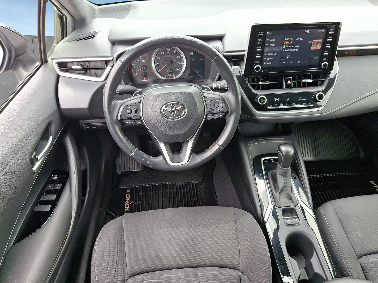 Used 2020 Toyota Corolla SE FWD image 12
