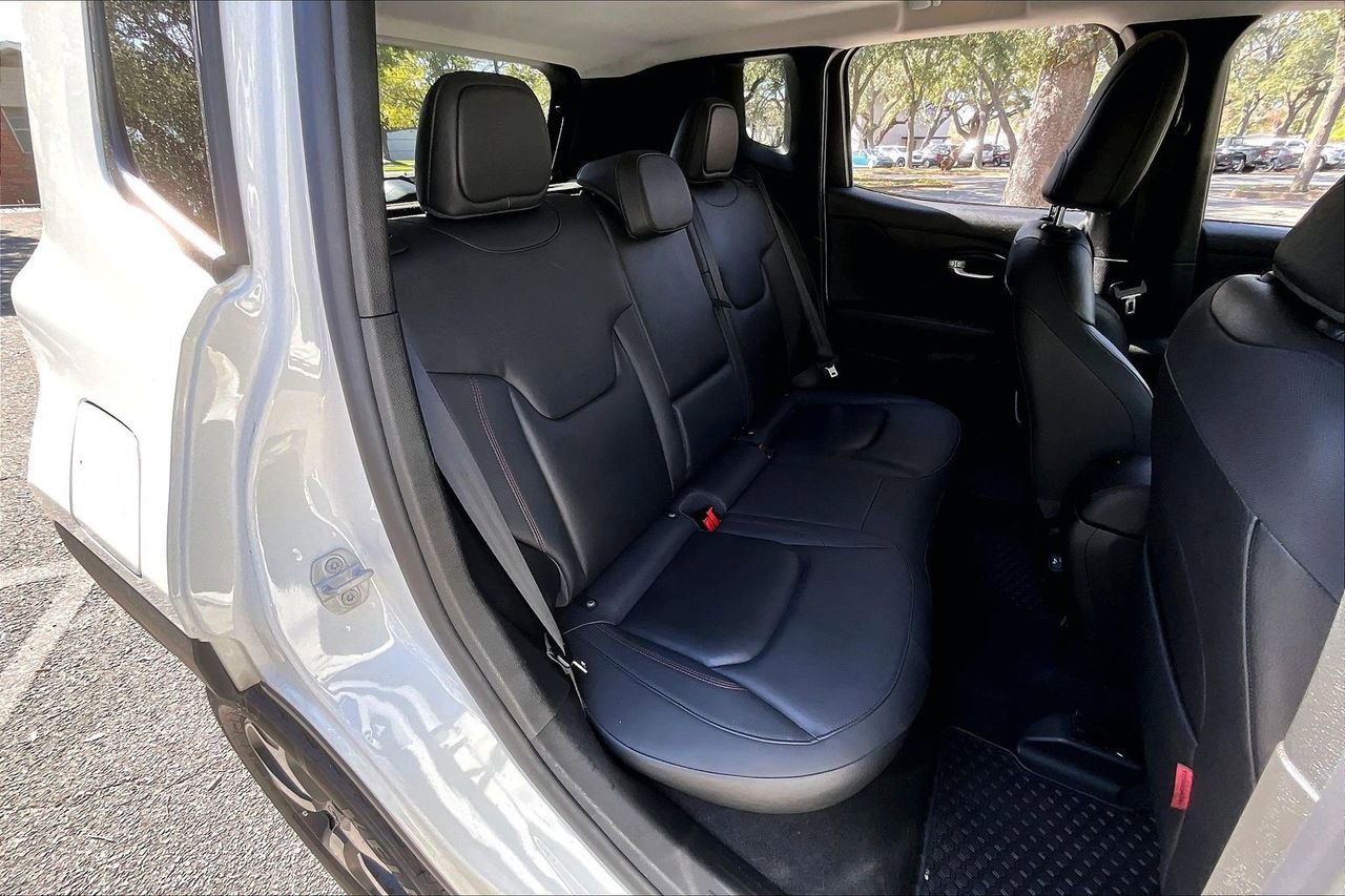 Used 2020 Jeep Renegade Trailhawk w/ Premium Leather Group image 22