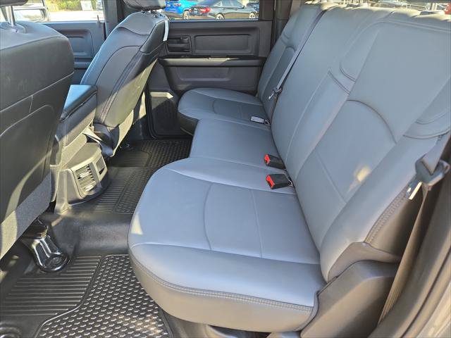 Certified 2024 RAM 3500 Tradesman w/ Chrome Appearance Group AWD/4WD image 16