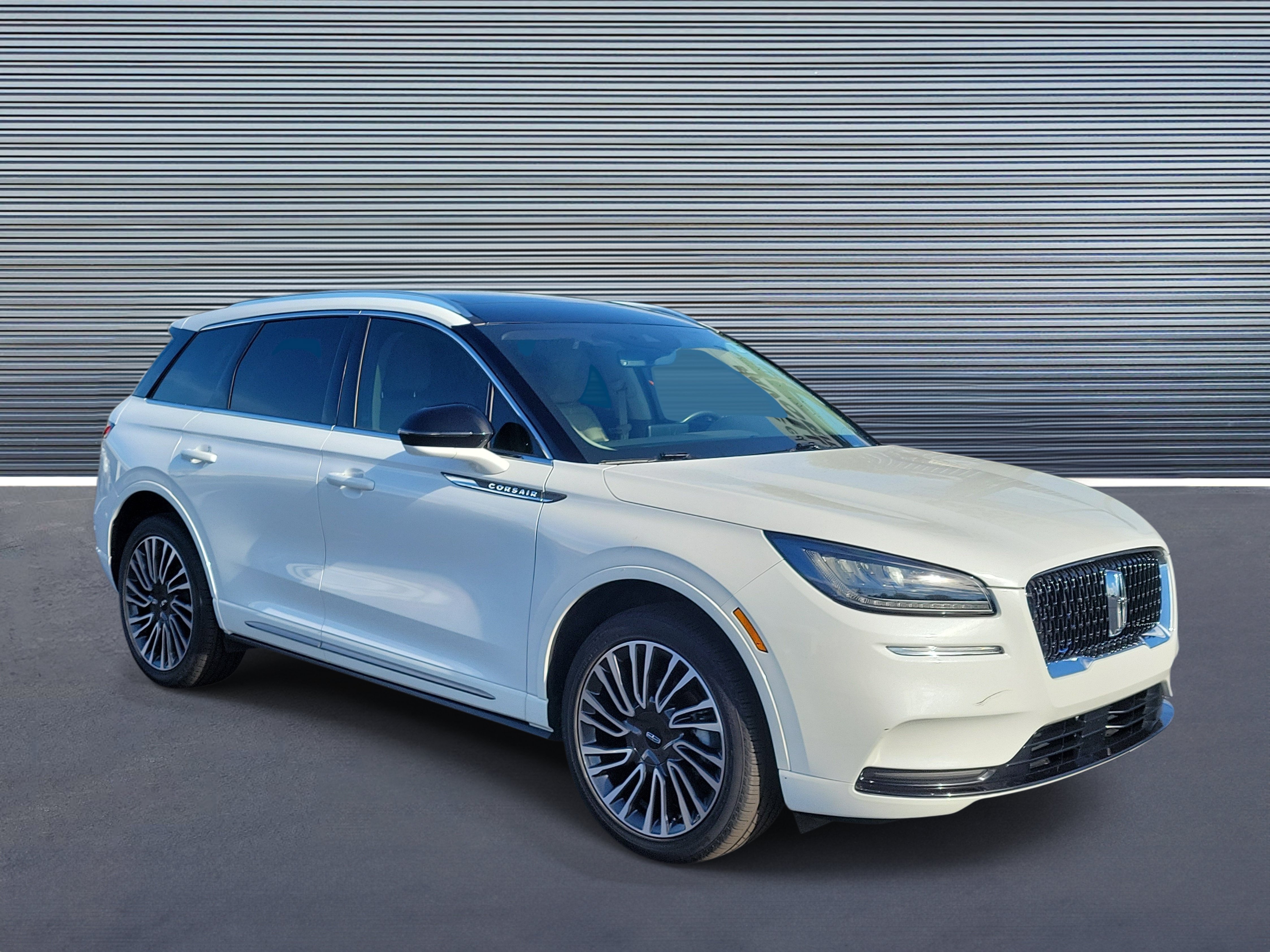 Used 2022 Lincoln Corsair Reserve w/ Sport Package AWD/4WD video 2
