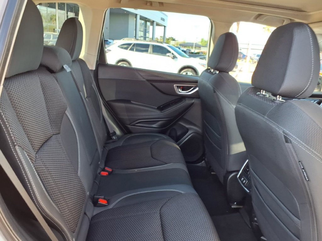 Certified 2024 Subaru Forester Premium AWD/4WD image 21