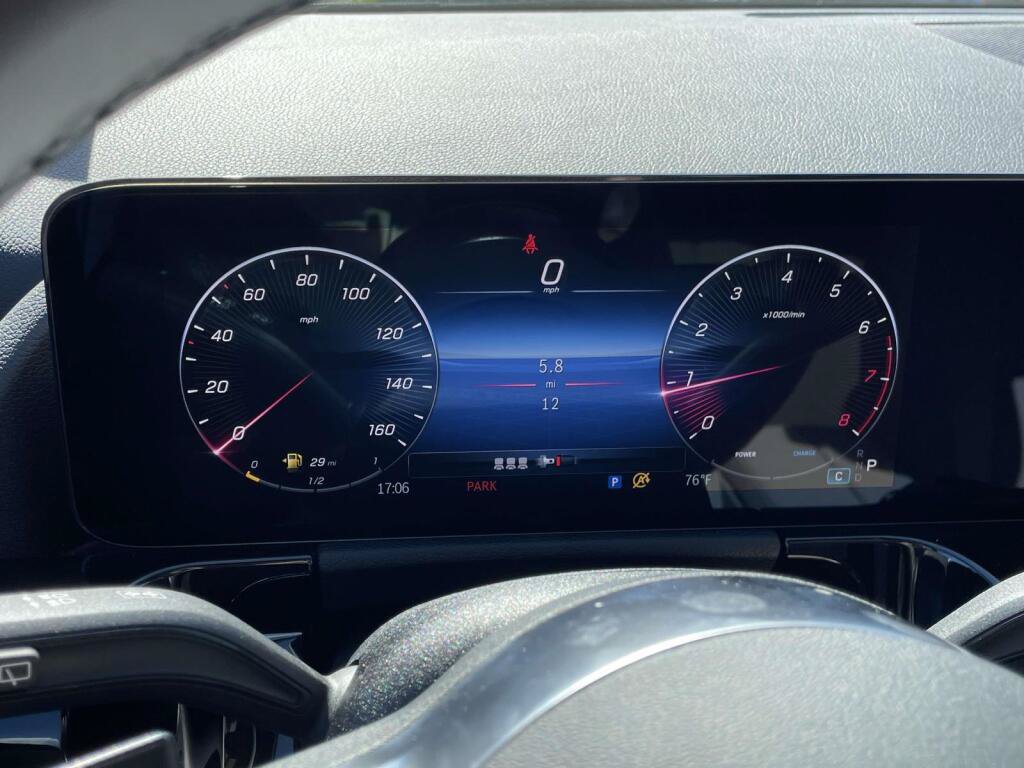 New 2026 Mercedes-Benz GLA 250 4MATIC image 3