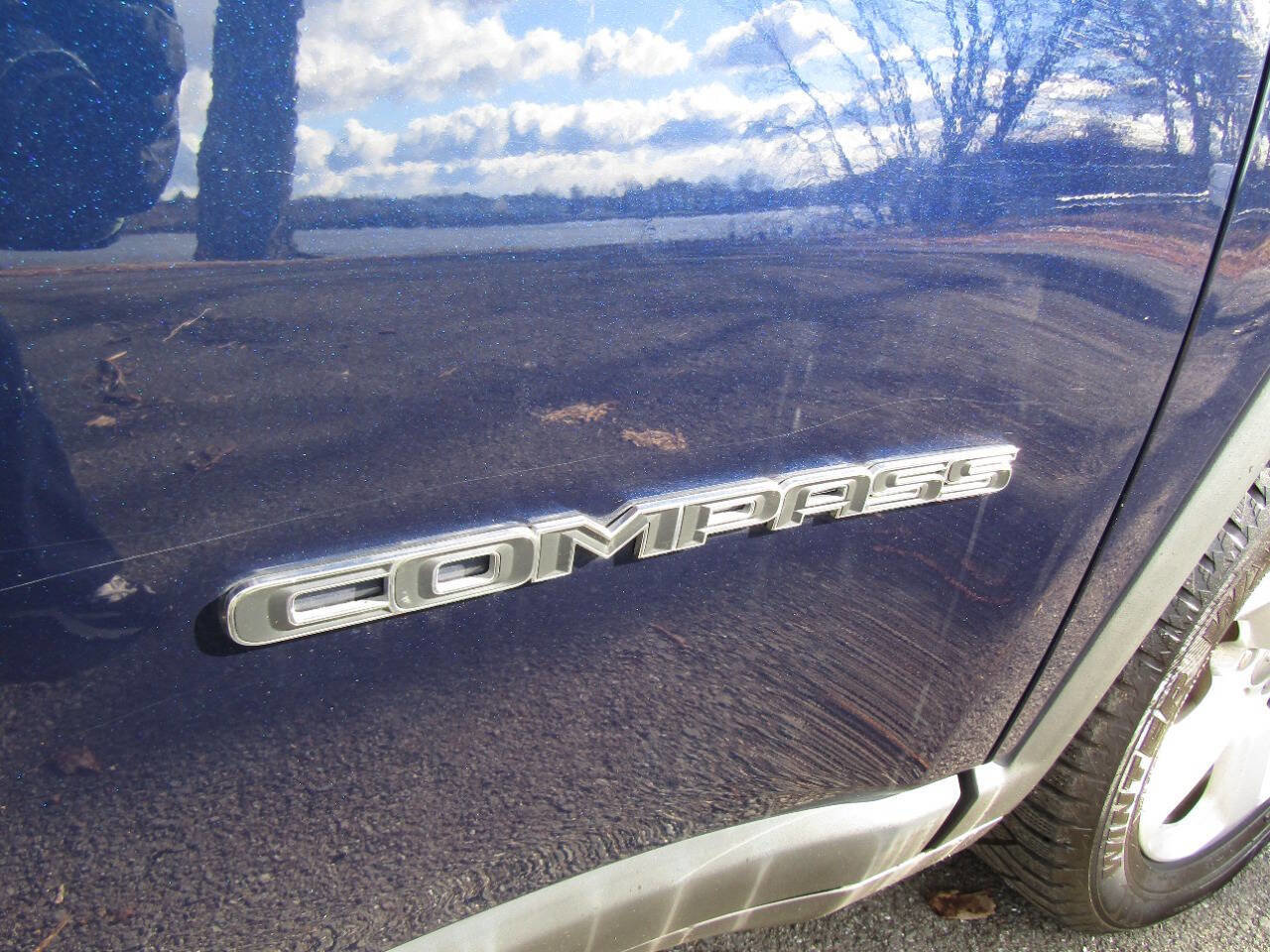 Used 2021 Jeep Compass Latitude image 36