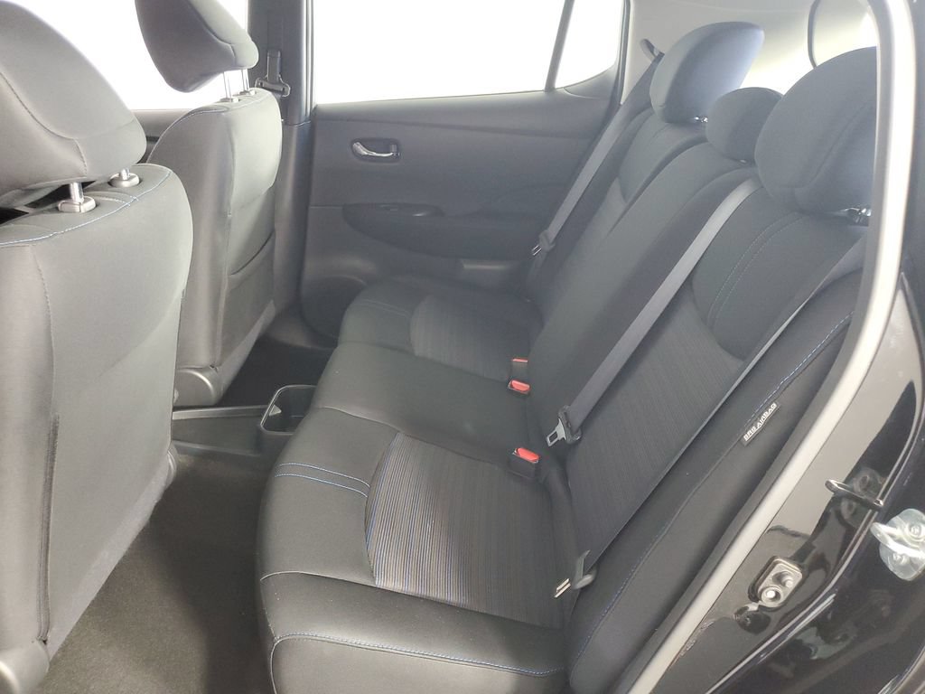 Used 2025 Nissan Leaf S FWD image 13