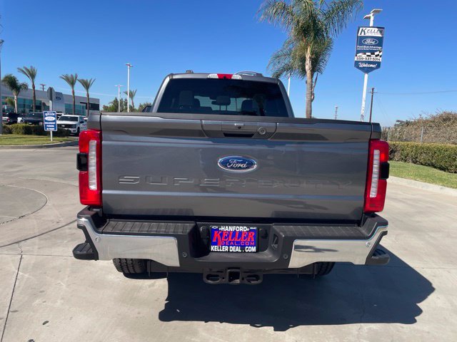 New 2026 Ford F250 XLT w/ XLT Premium Package AWD/4WD image 4