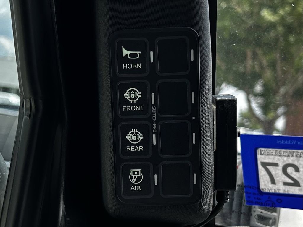 Used 2017 Jeep Wrangler Unlimited Sport w/ Quick Order Package 24S AWD/4WD image 22