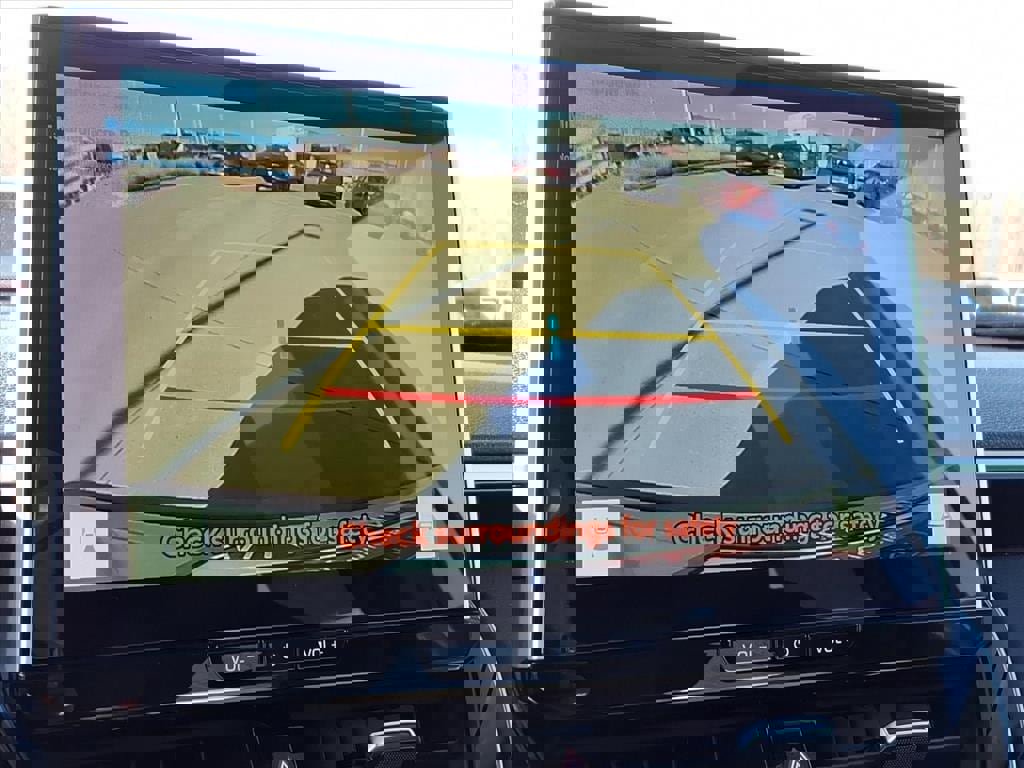 Certified 2026 Toyota Corolla Cross XSE w/ Convenience Package image 19